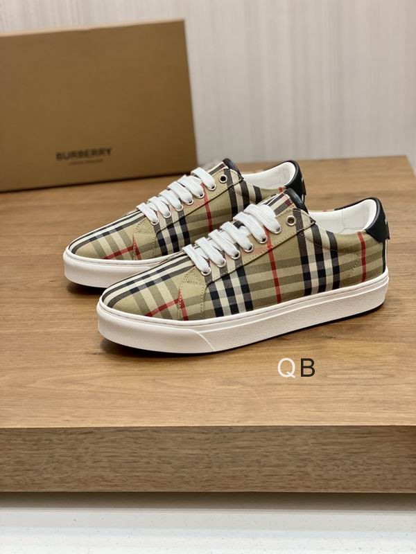 Burberry Men's Shoes 118